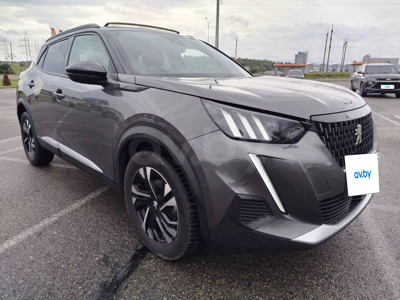 Peugeot 2008 фото 9