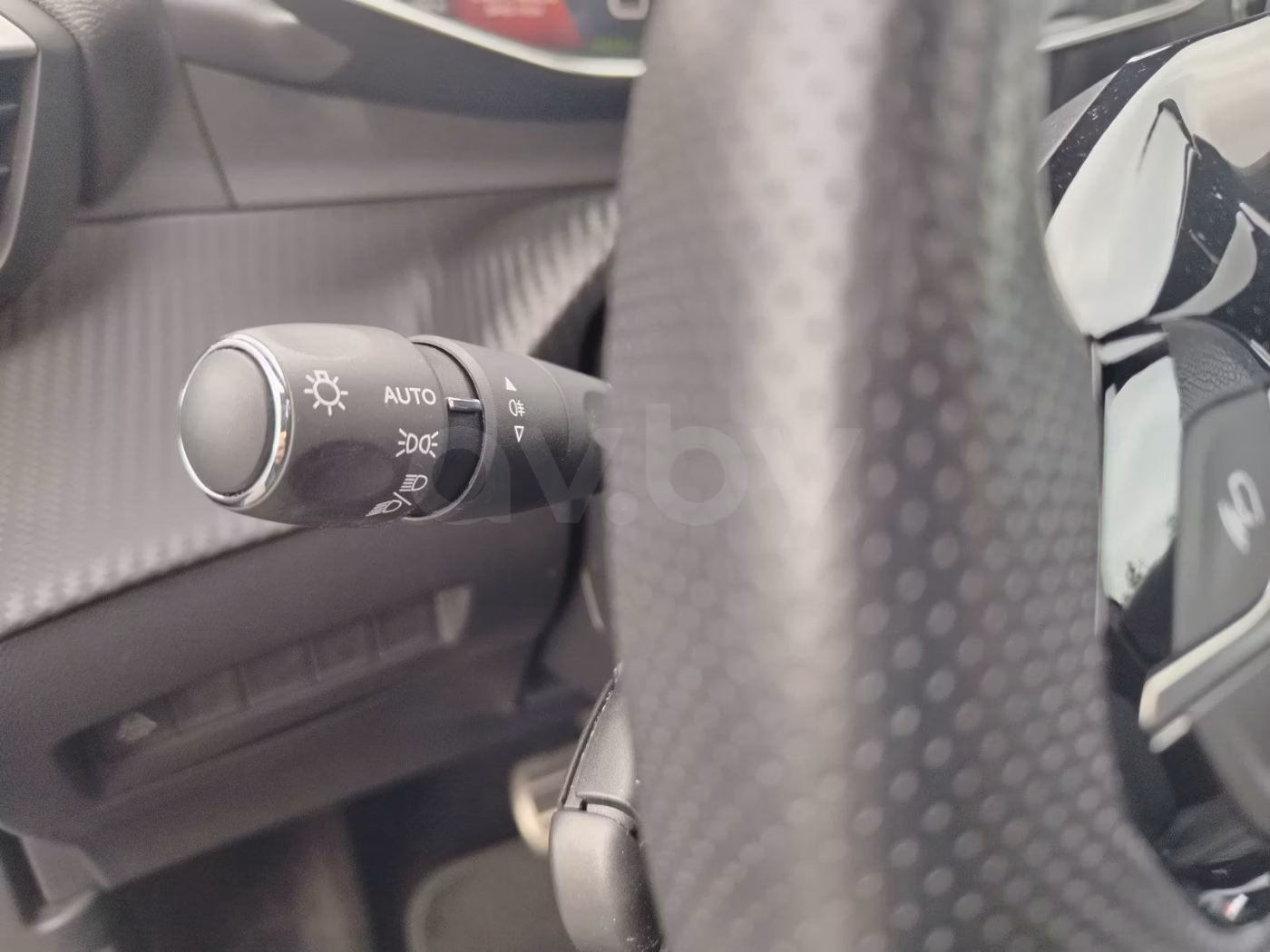 Peugeot 2008 фото 19