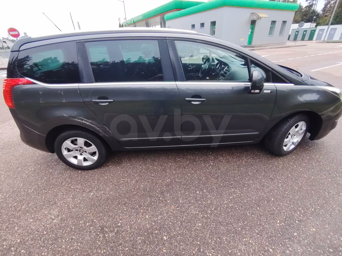 Peugeot 5008 фото 3