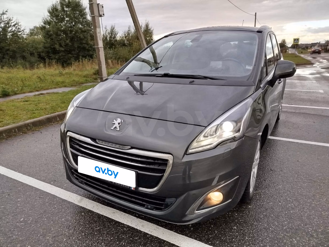 Peugeot 5008