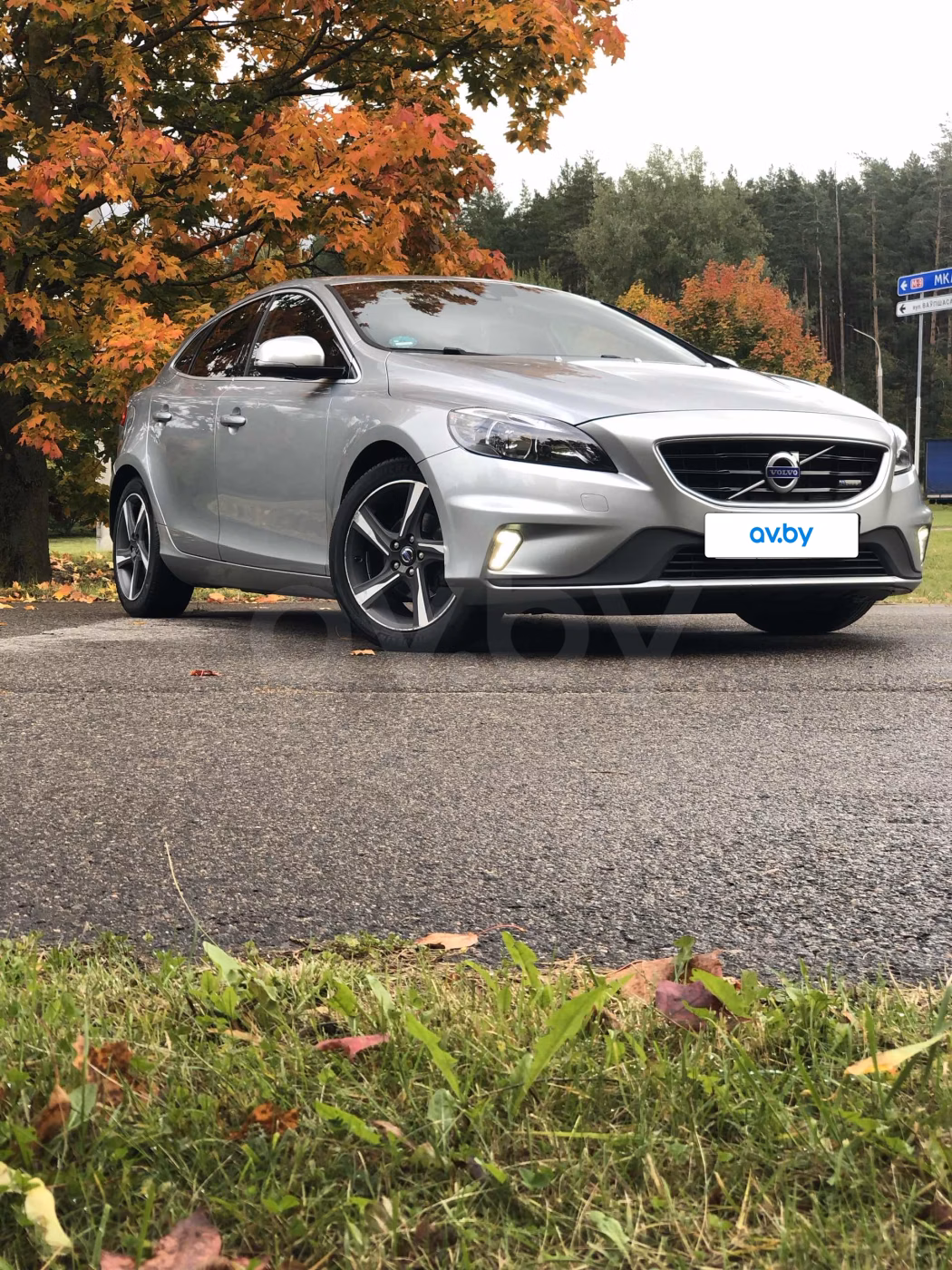 Volvo V40 фото 6