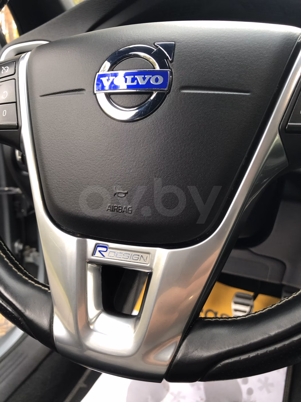 Volvo V40 фото 18