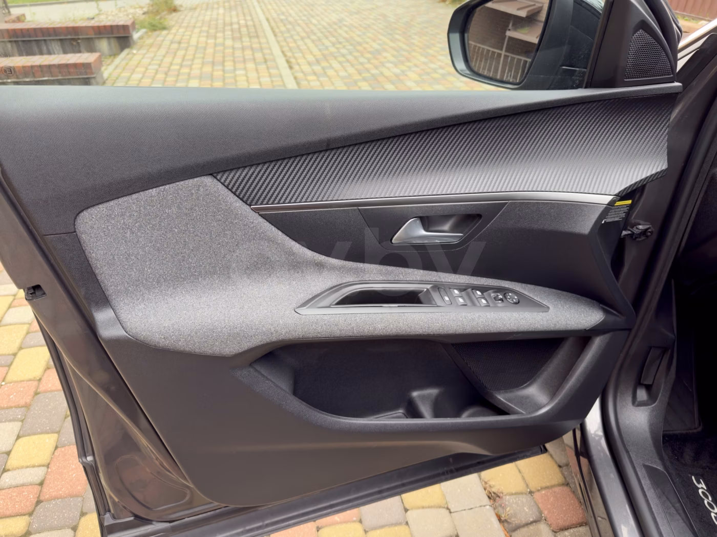 Peugeot 3008 фото 11