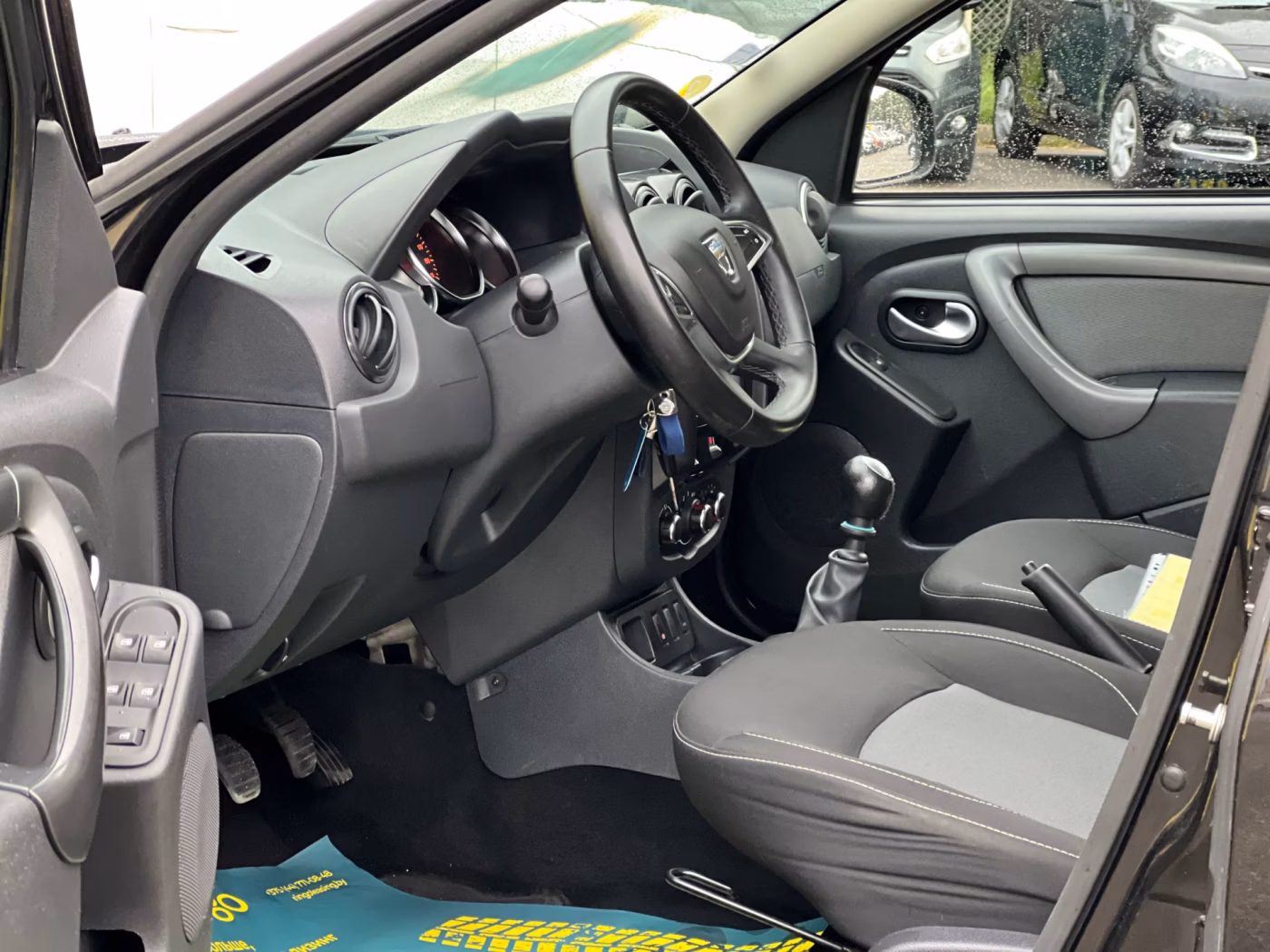 Dacia Duster фото 10