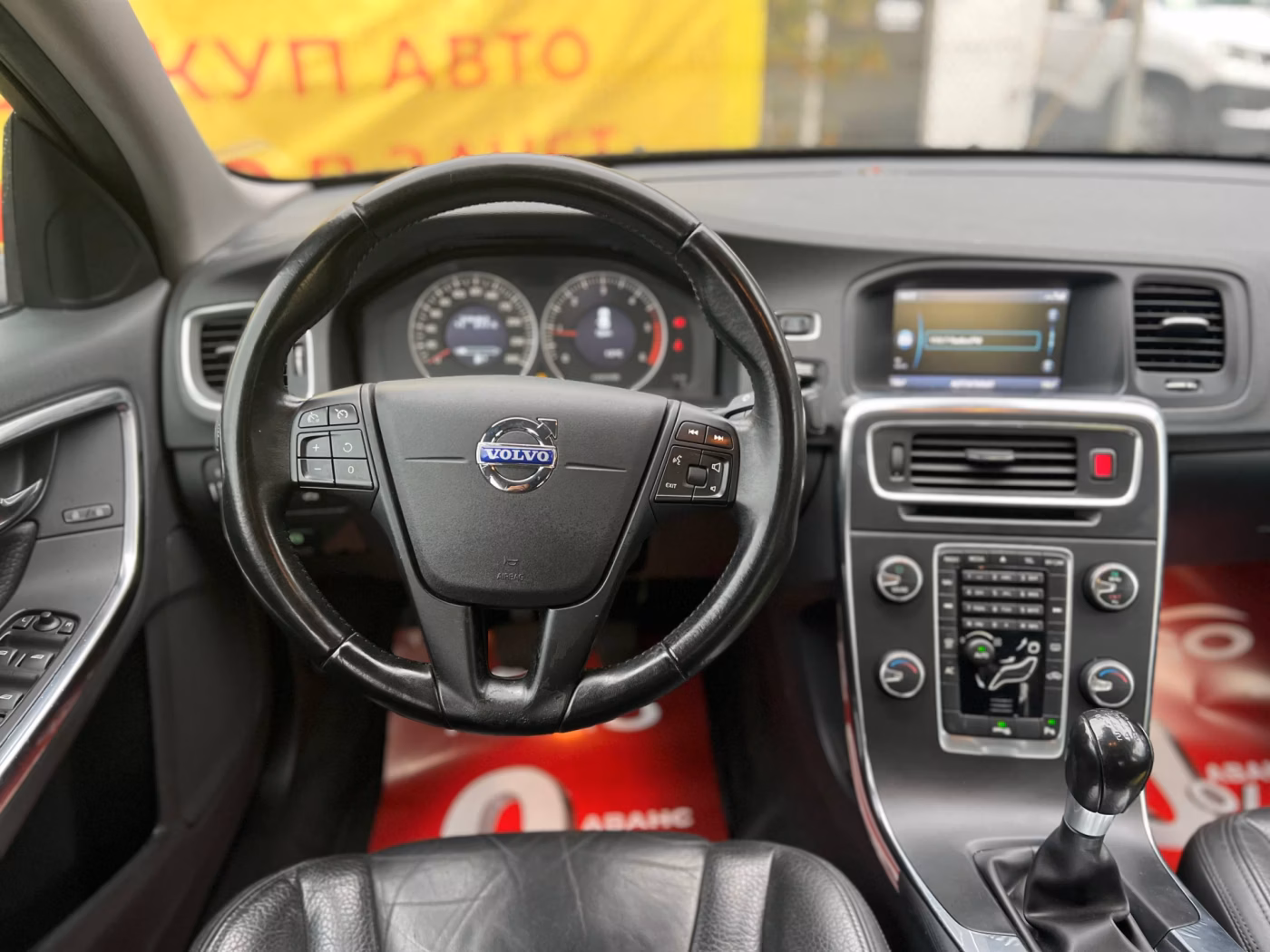 Volvo S60 фото 16