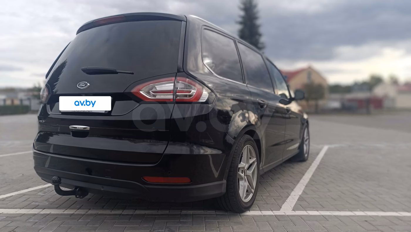 Ford Galaxy фото 4