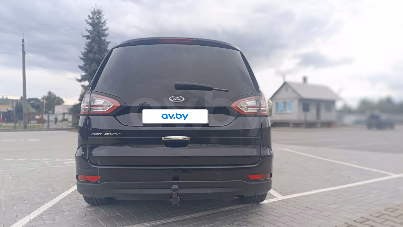 Ford Galaxy фото 5