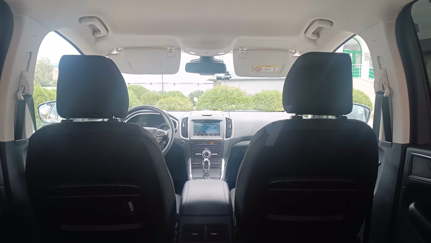Ford Galaxy фото 10
