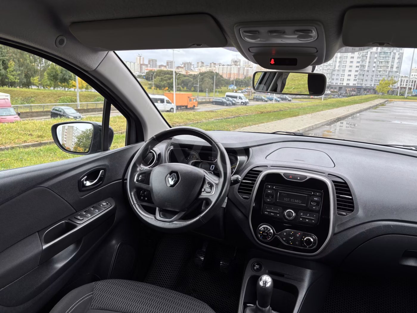 Renault Kaptur фото 18