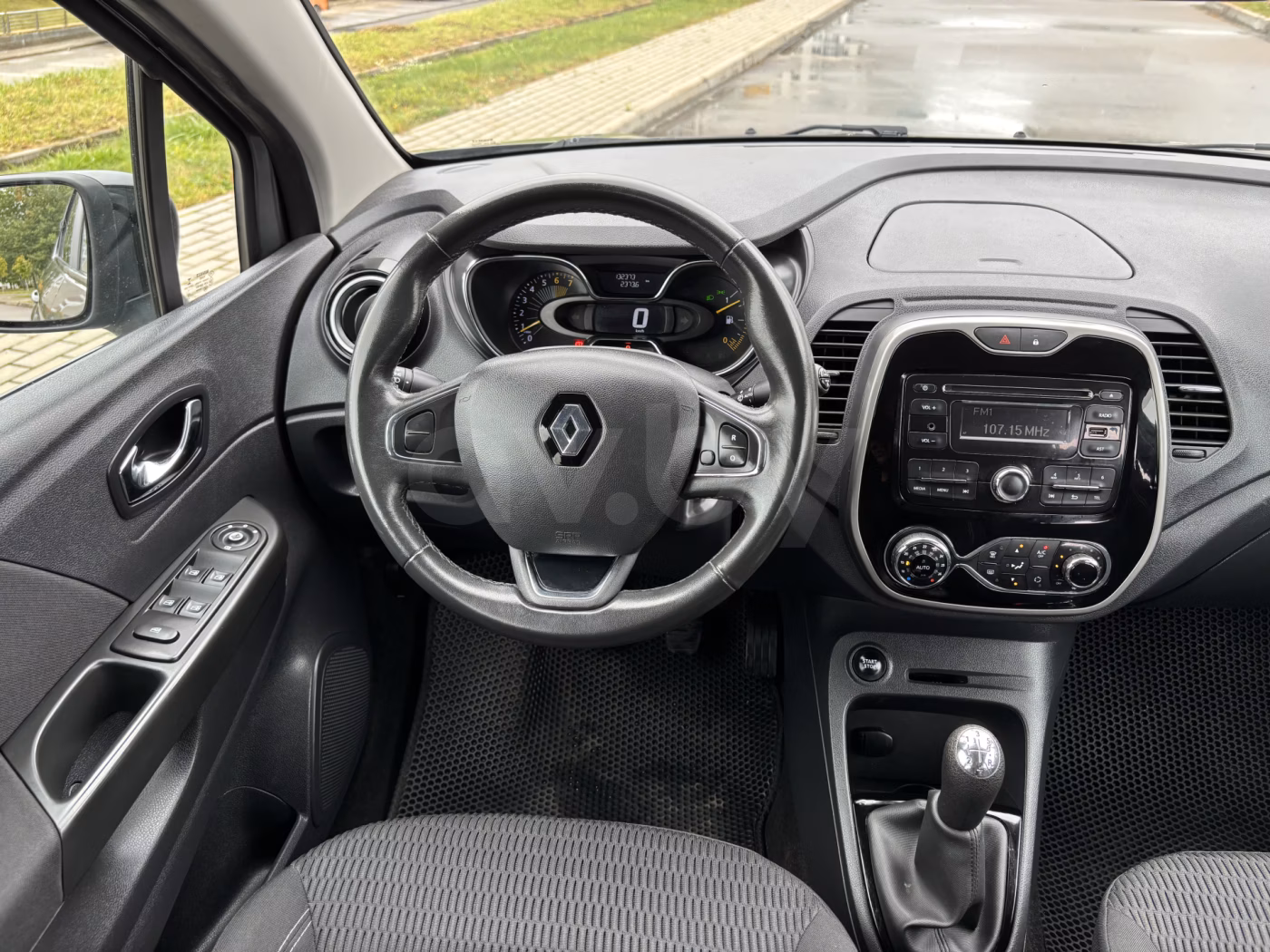 Renault Kaptur фото 20