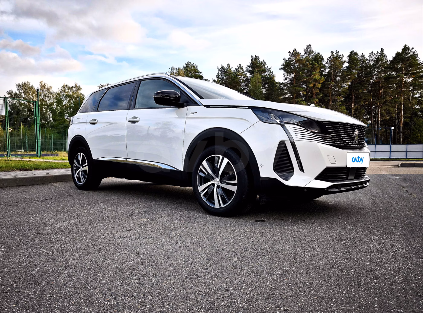 Peugeot 5008 фото 5