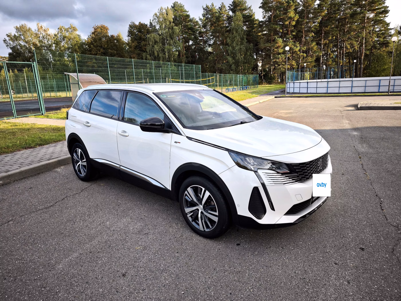 Peugeot 5008 фото 7