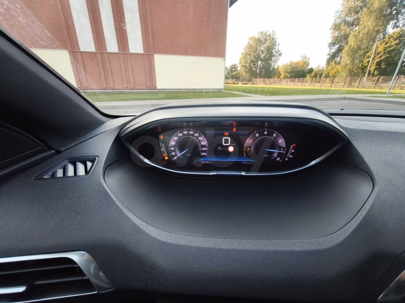 Peugeot 5008 фото 15