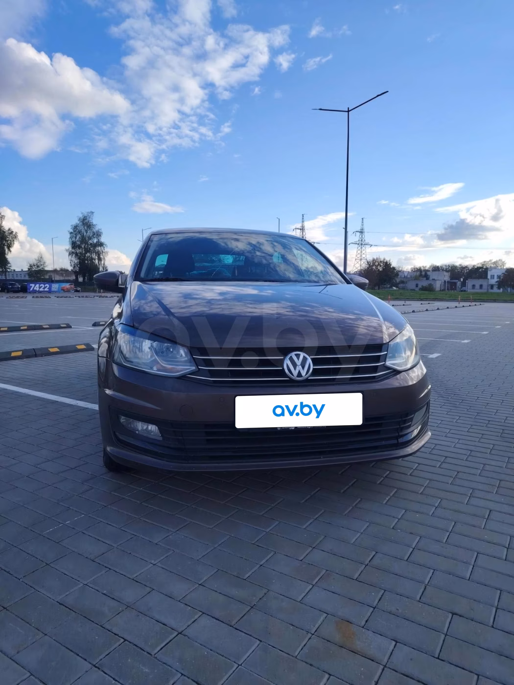 Volkswagen Polo Sedan фото 3
