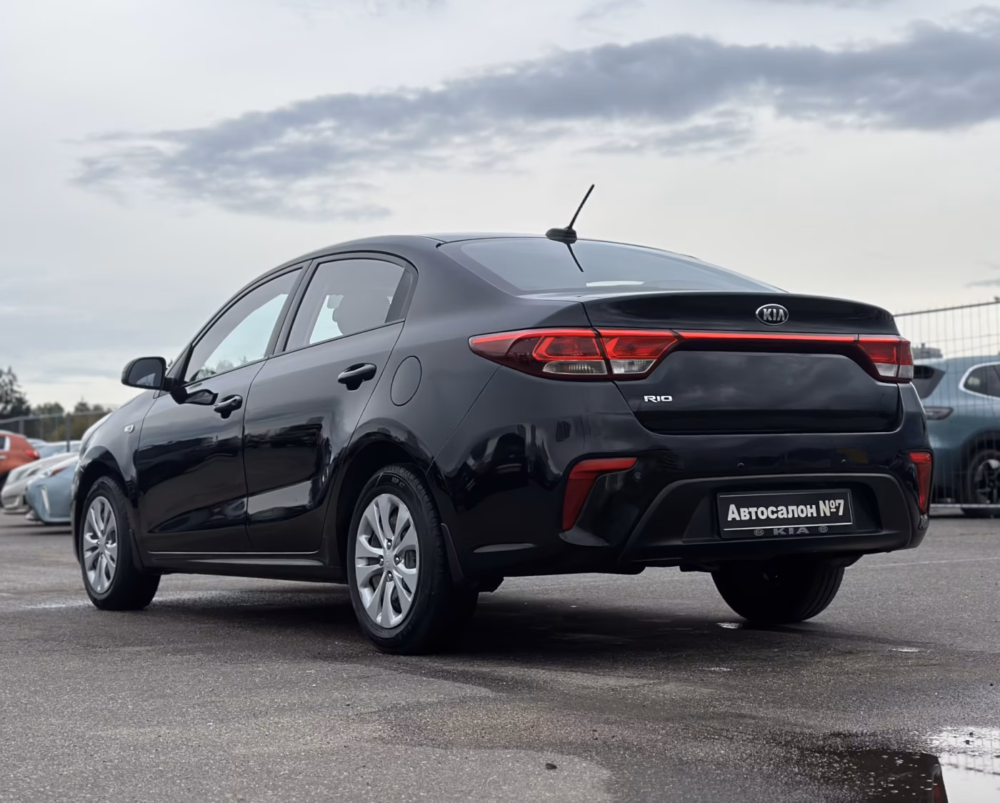 Kia Rio фото 7