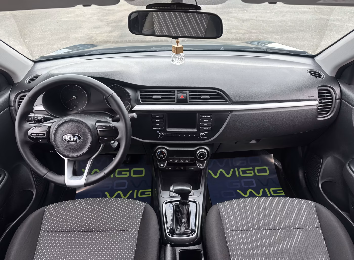 Kia Rio фото 13