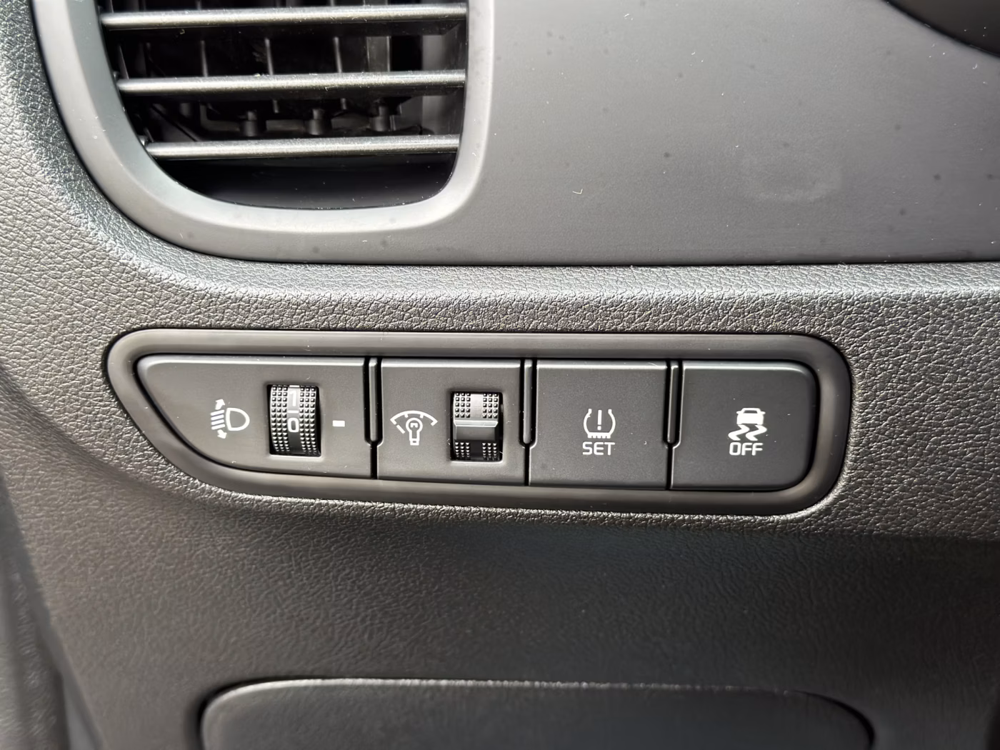 Kia Rio фото 19