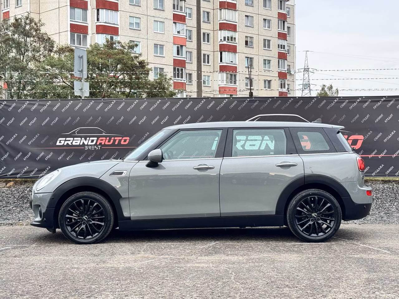 MINI Clubman фото 5