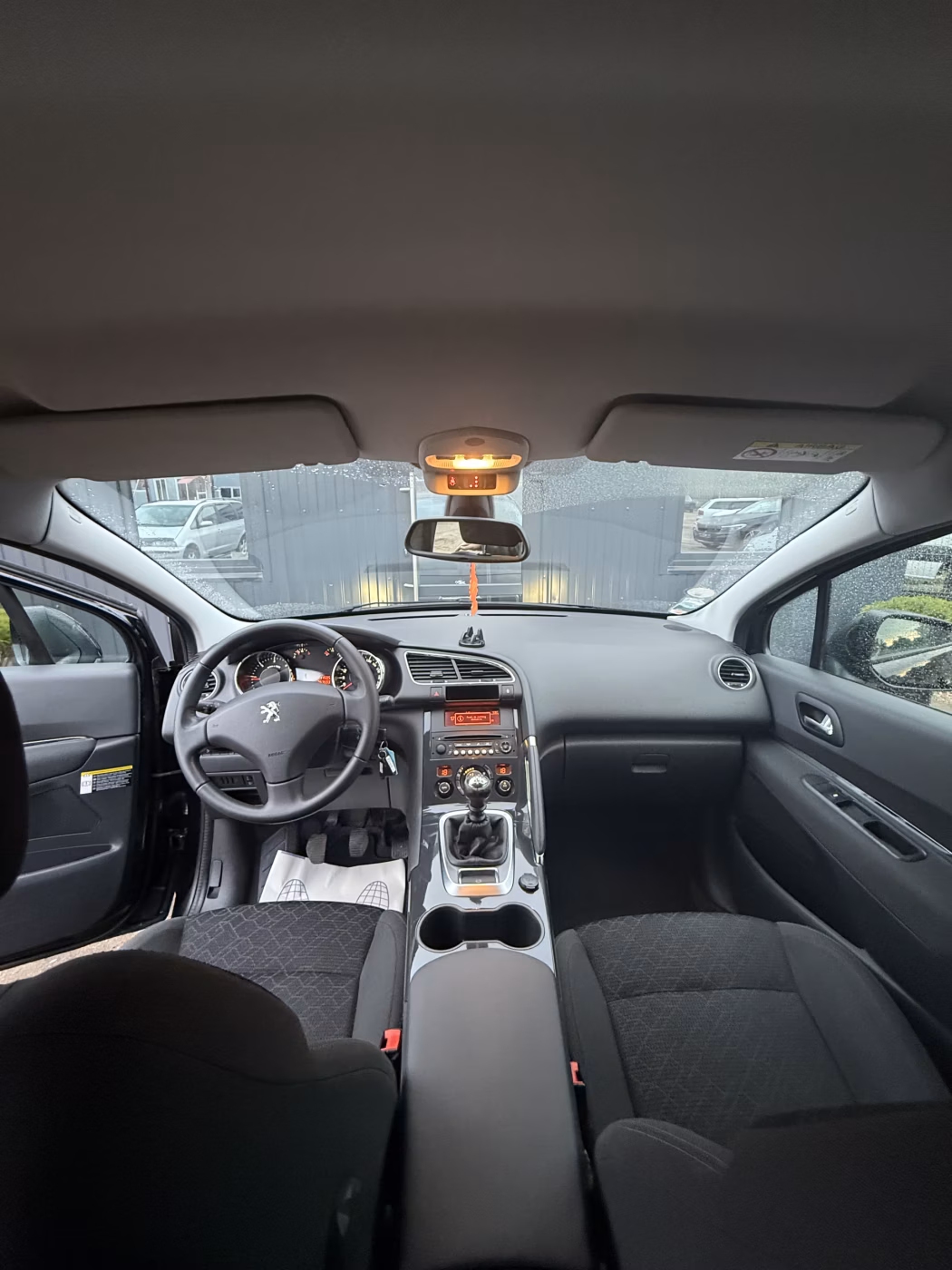 Peugeot 3008 фото 9