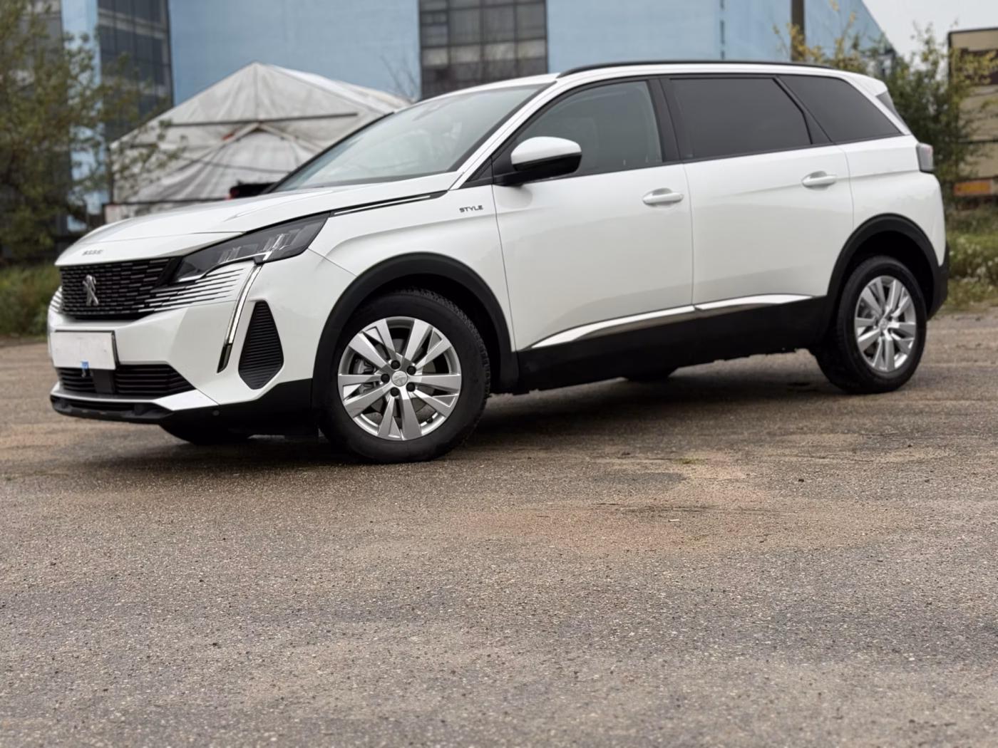 Peugeot 5008 фото 3