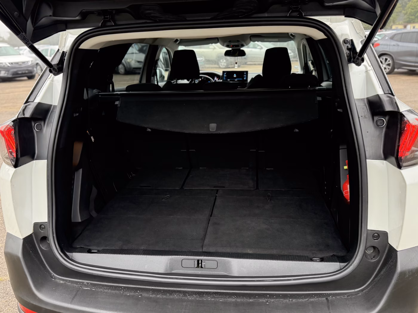 Peugeot 5008 фото 14