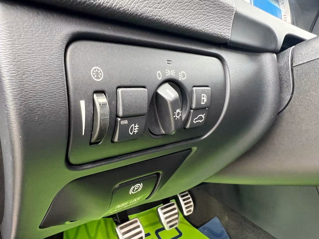 Volvo V60 фото 13