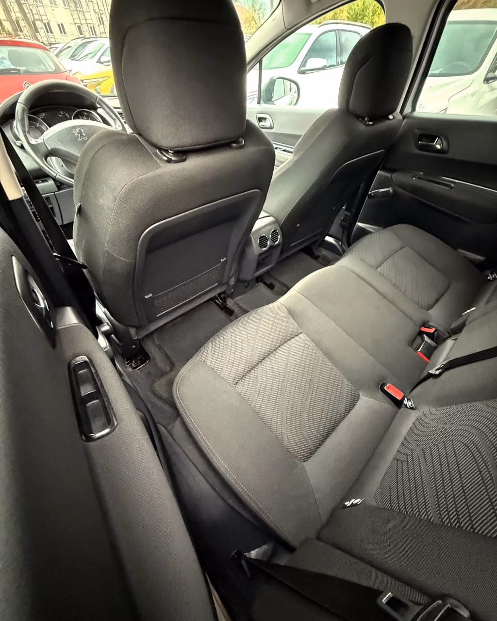 Peugeot 3008 фото 10