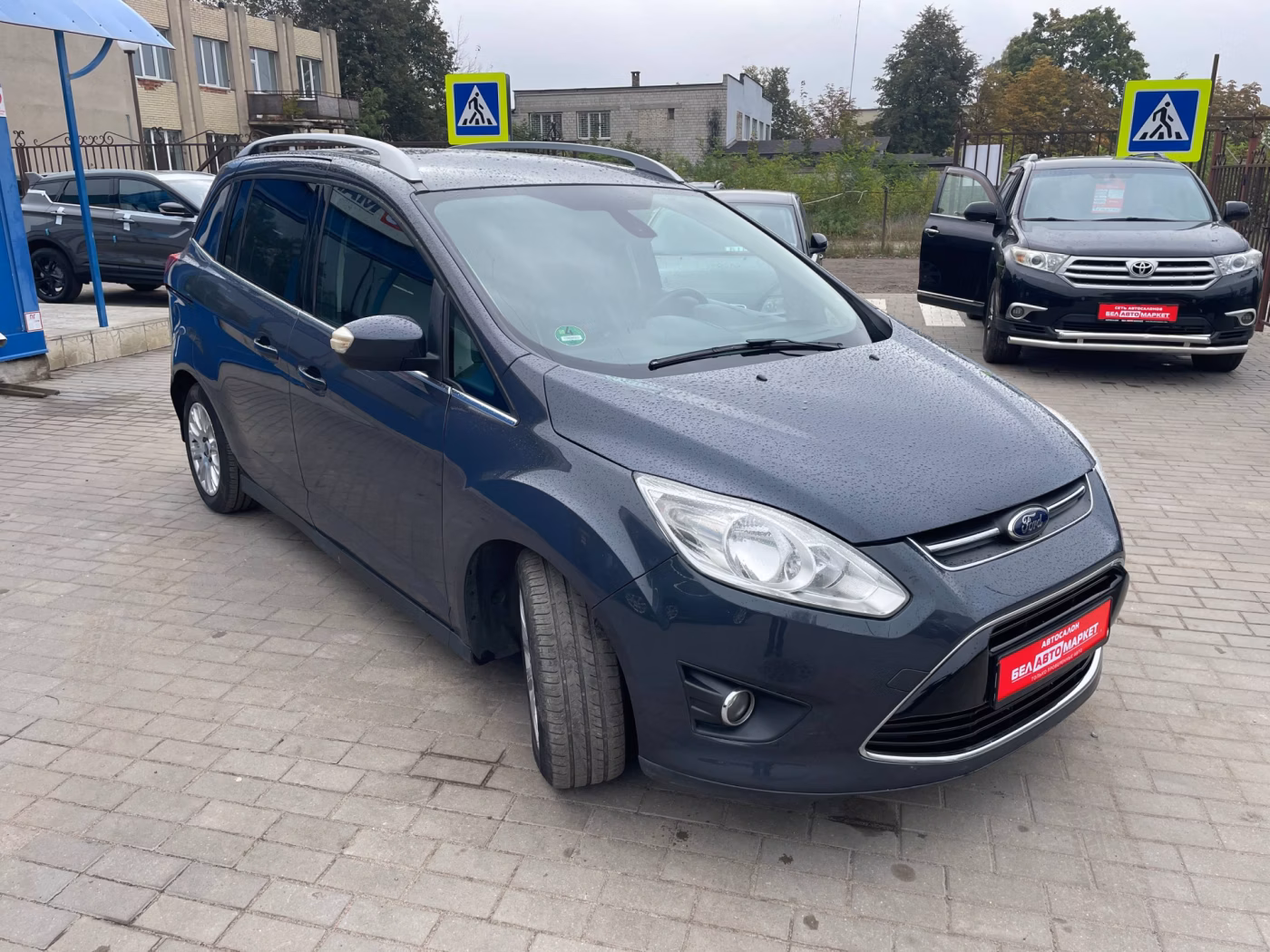 Ford Grand C-Max фото 4