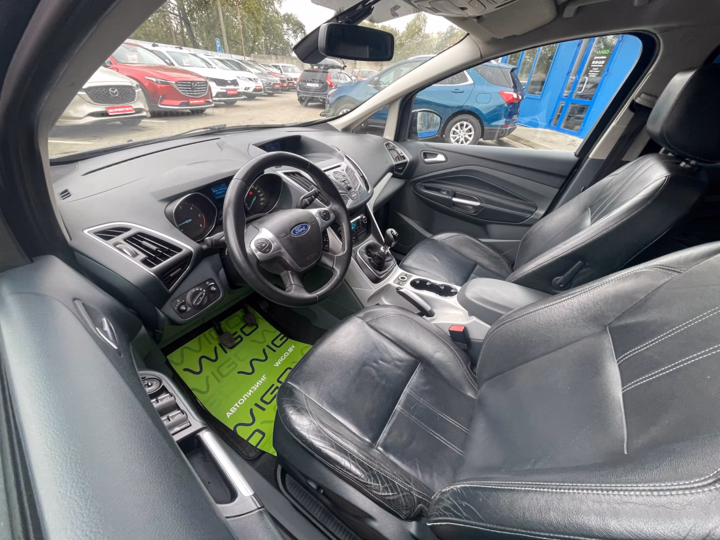 Ford Grand C-Max фото 10