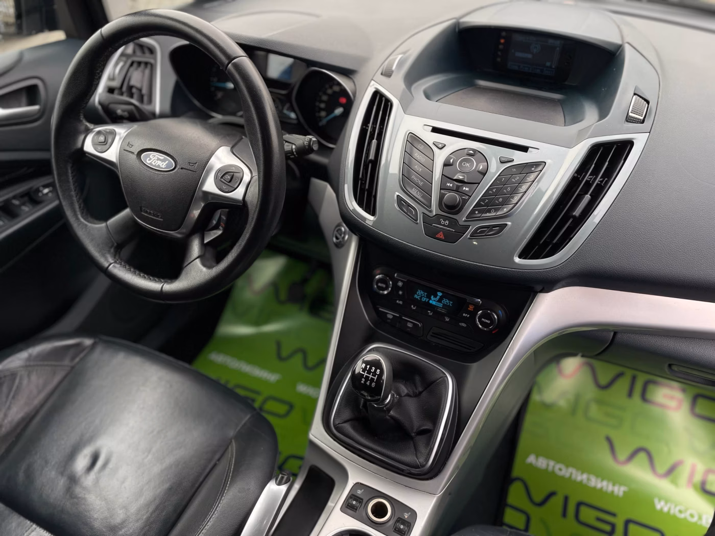 Ford Grand C-Max фото 18