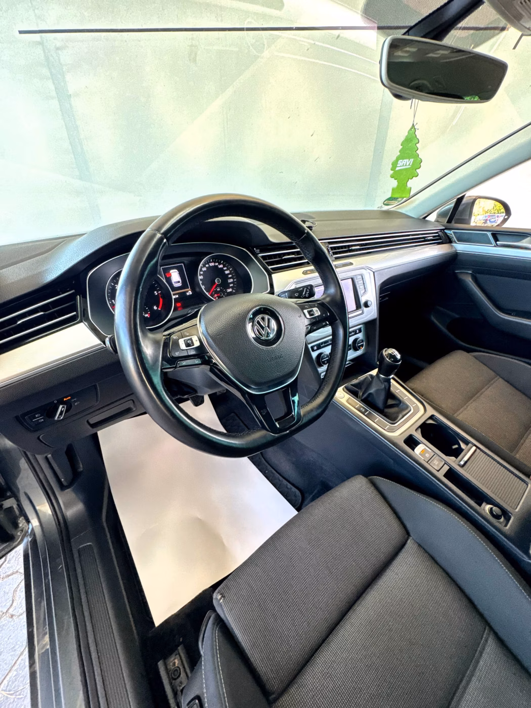 Volkswagen Passat фото 11
