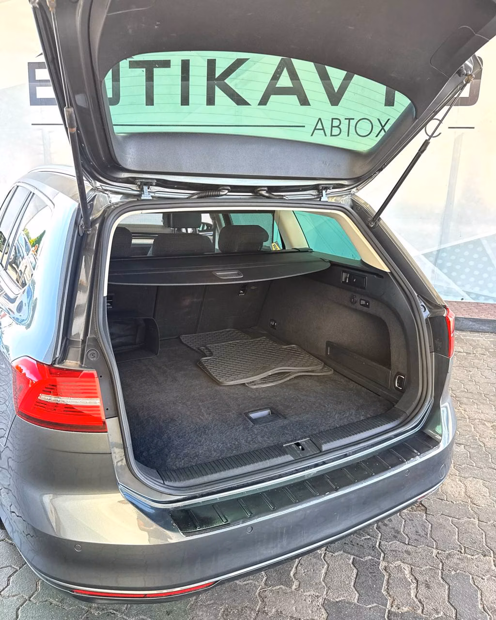 Volkswagen Passat фото 14