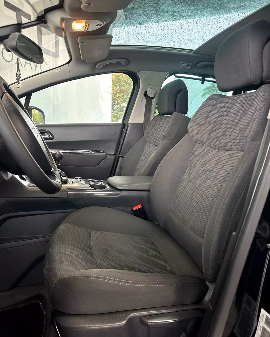 Peugeot 3008 фото 10