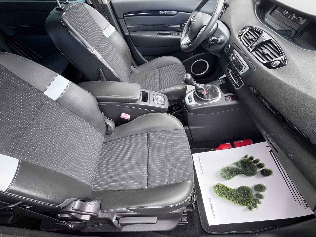 Renault Grand Scenic фото 10