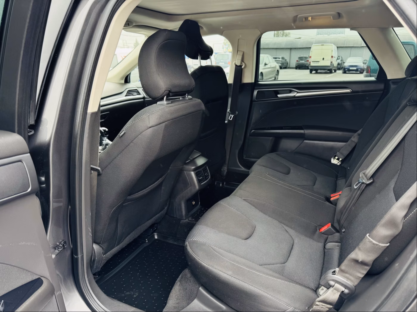 Ford Mondeo фото 6