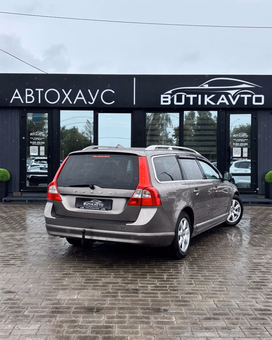 Volvo V70 фото 6