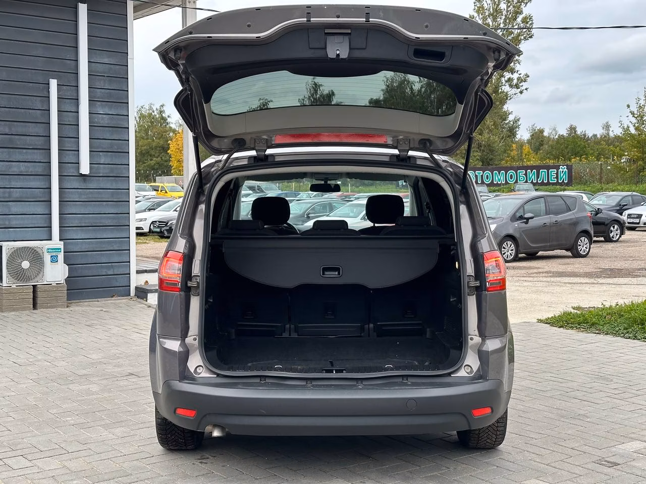 Ford S-MAX фото 7