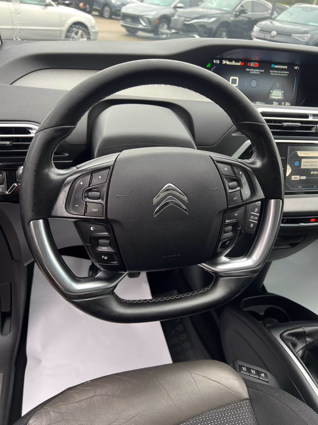 Citroen C4 Grand Picasso фото 14