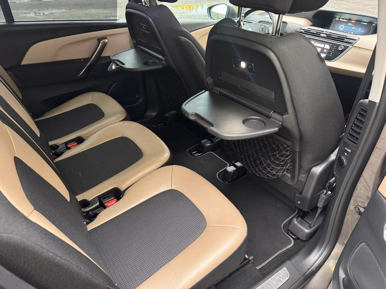 Citroen C4 Grand Picasso фото 16