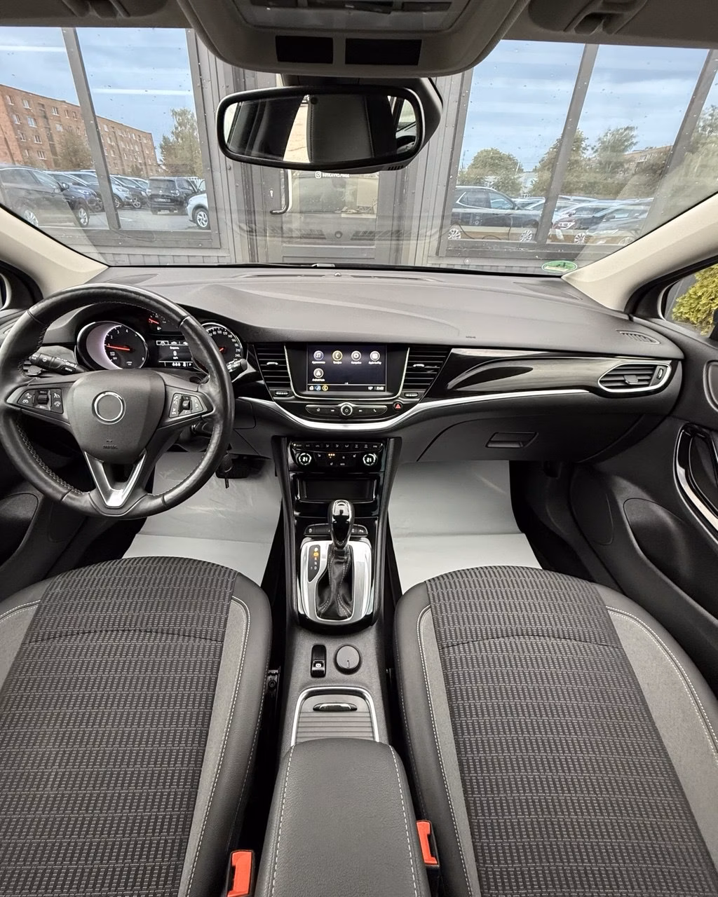 Opel Astra фото 9