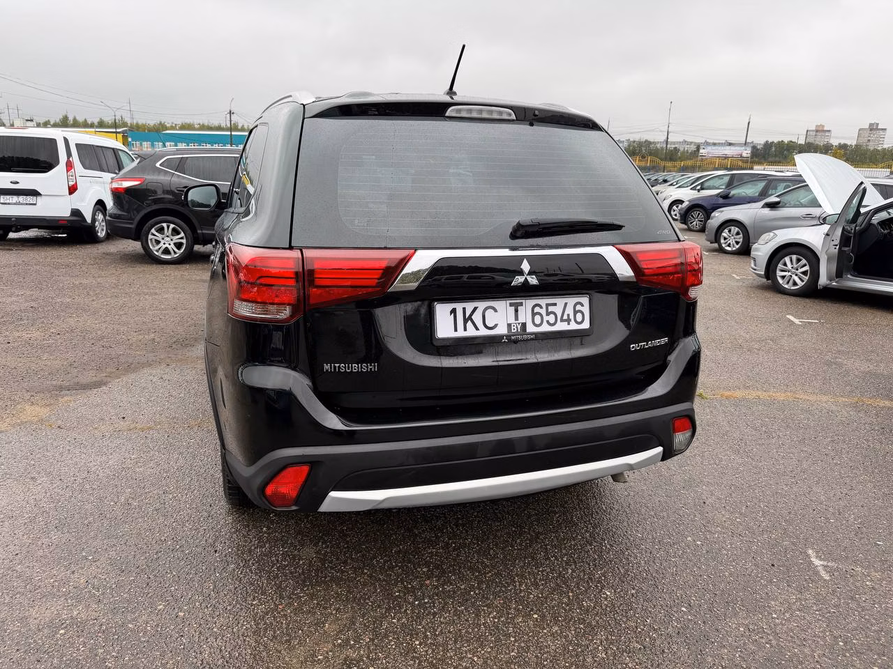 Mitsubishi Outlander фото 8