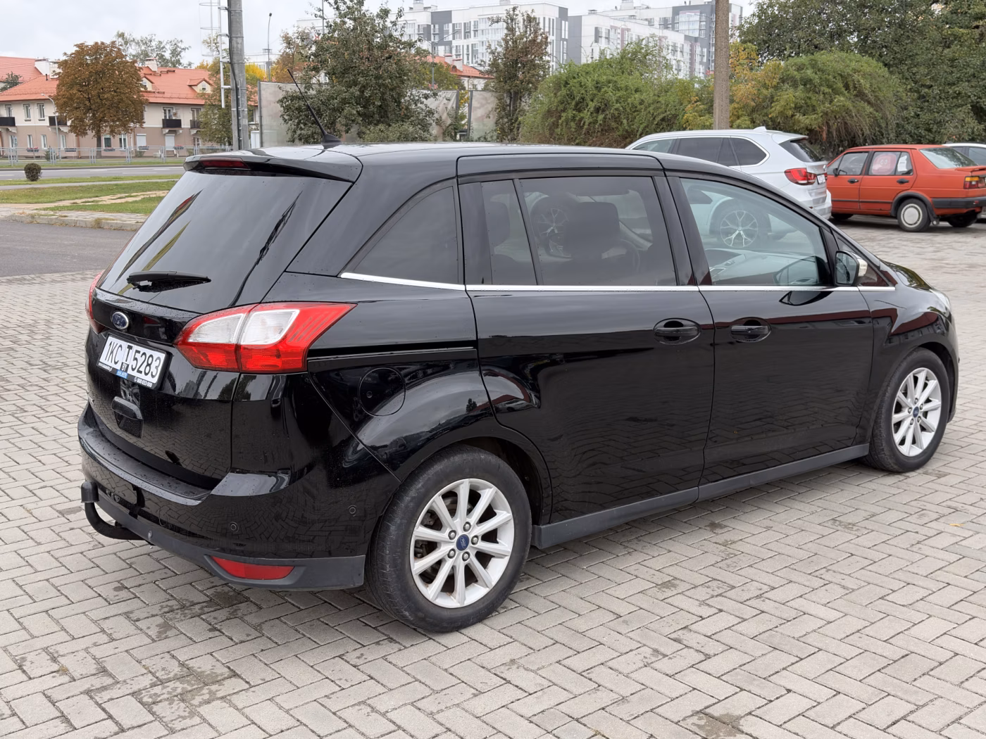 Ford Grand C-Max фото 4