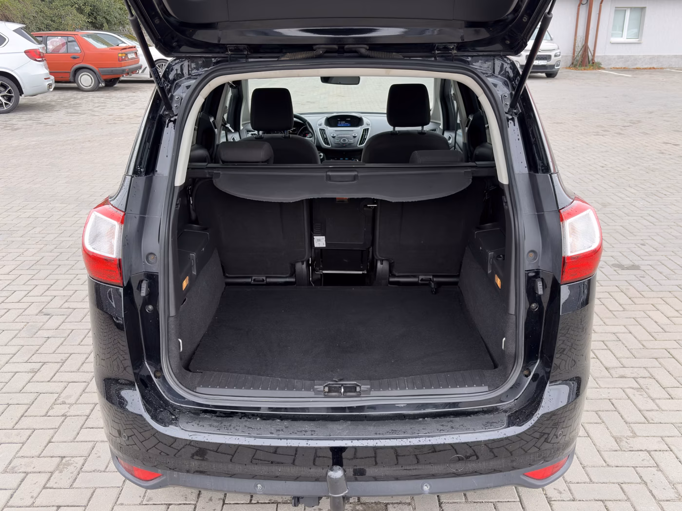 Ford Grand C-Max фото 12