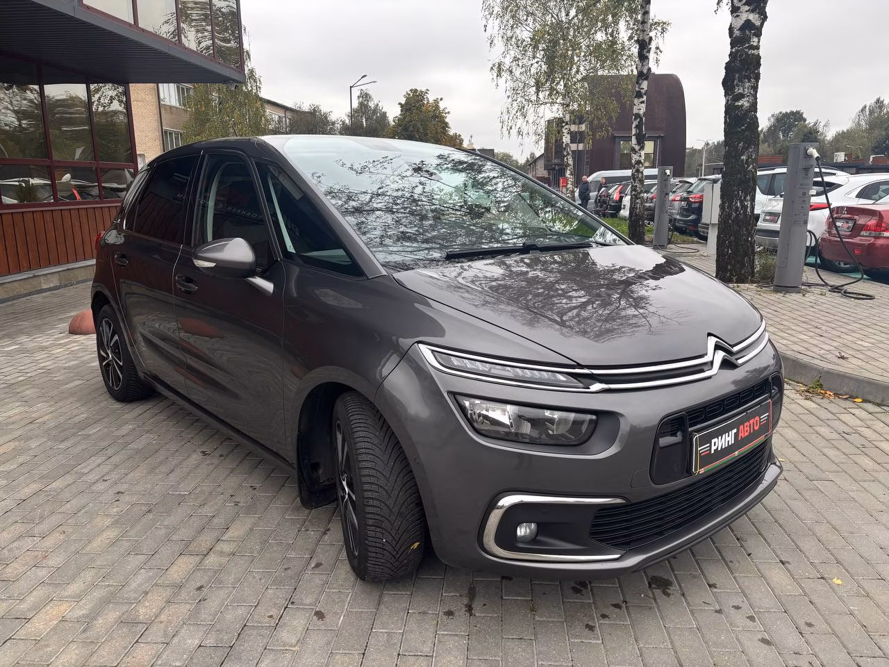 Citroen C4 Spacetourer фото 3