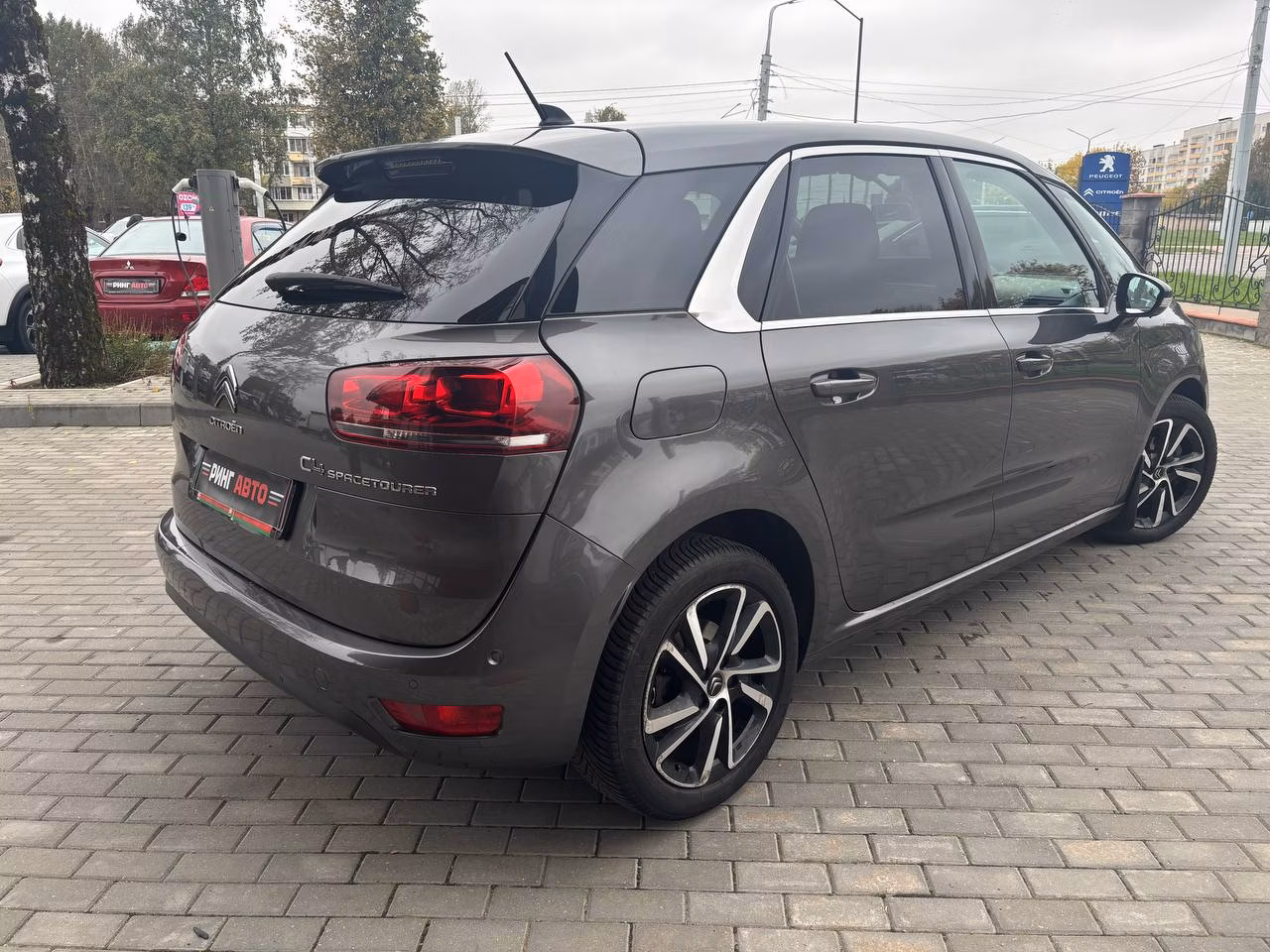 Citroen C4 Spacetourer фото 5