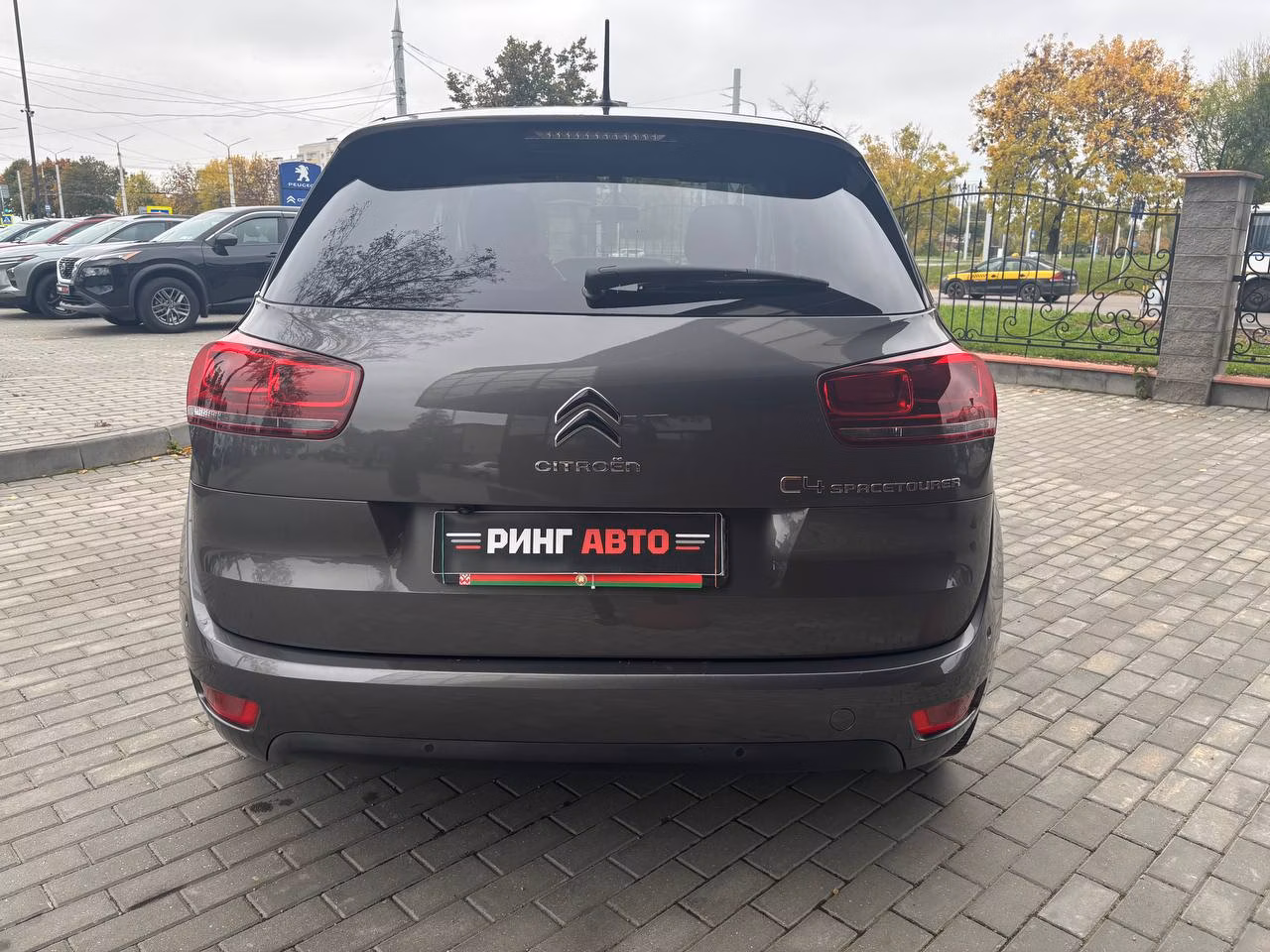 Citroen C4 Spacetourer фото 6