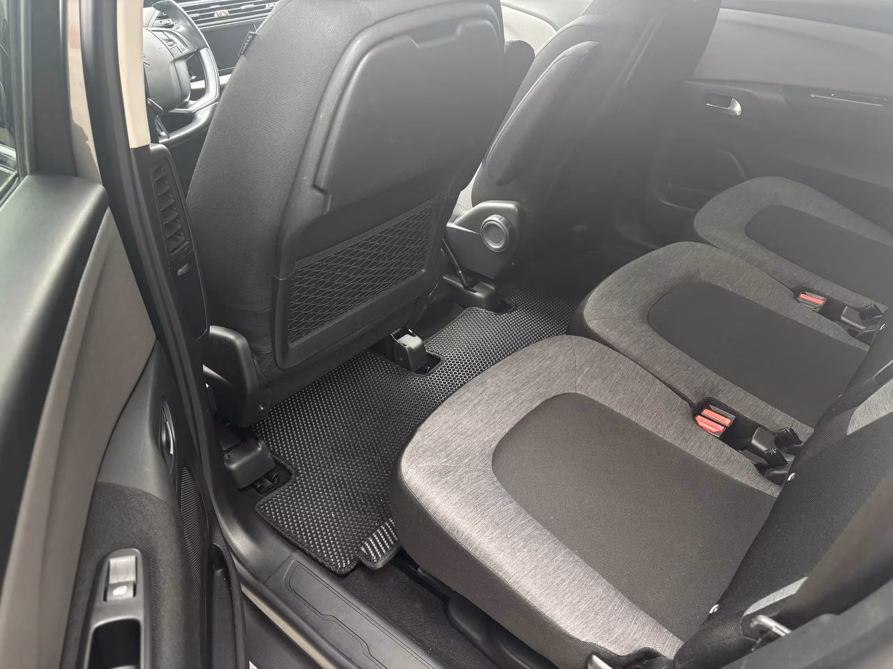 Citroen C4 Spacetourer фото 10