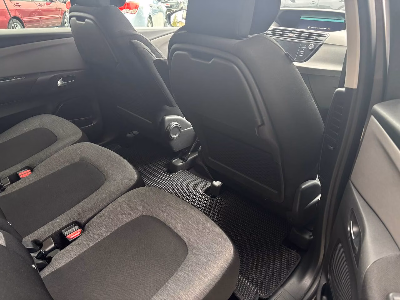 Citroen C4 Spacetourer фото 12
