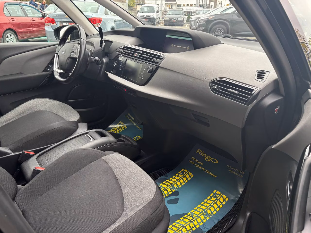 Citroen C4 Spacetourer фото 13