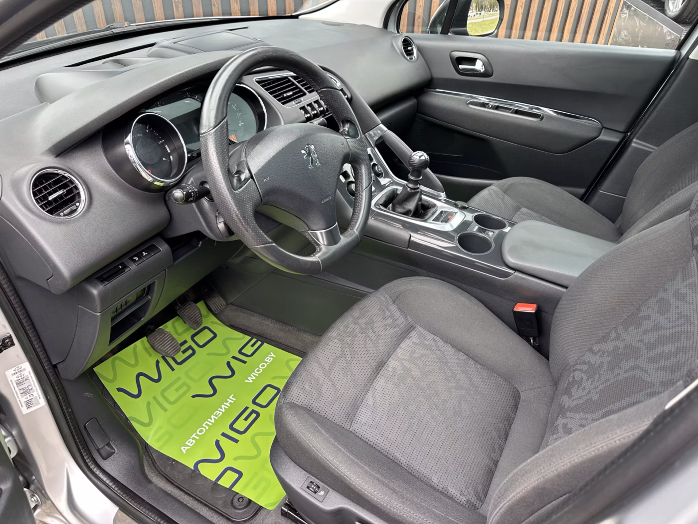 Peugeot 3008 фото 8